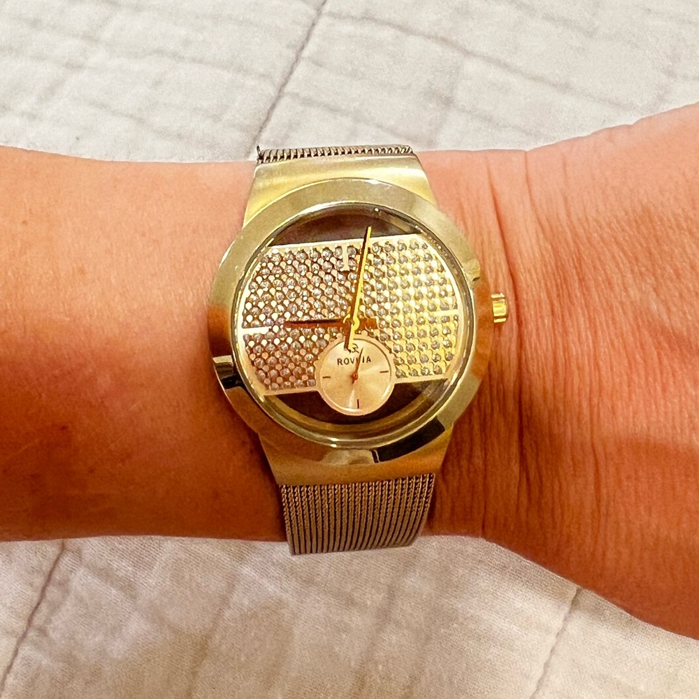 Rovina Gold Watch
